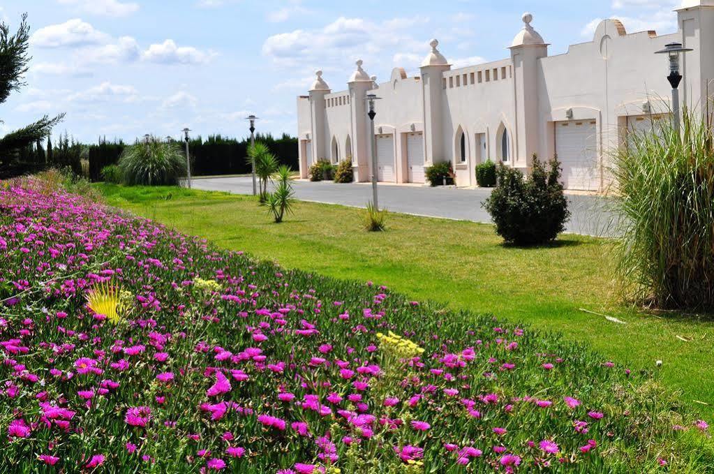 Hotel Alkalat Alcalá de Guadaira Εξωτερικό φωτογραφία
